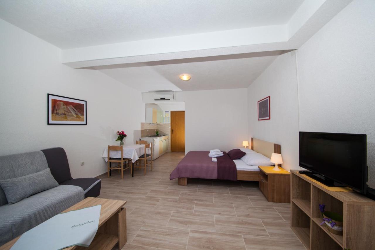 Apartments Kovacic Makarska Exteriör bild