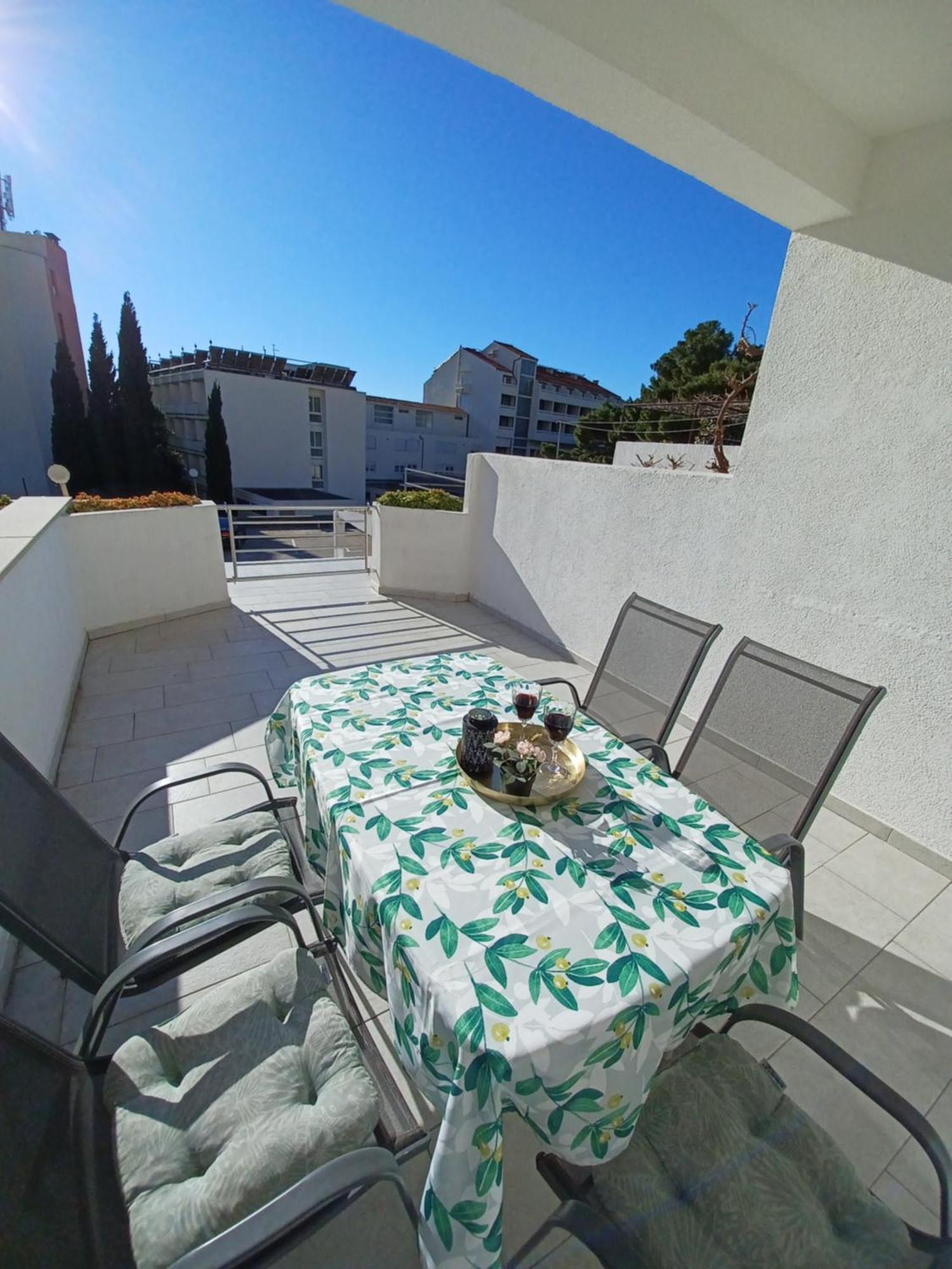 Apartments Kovacic Makarska Exteriör bild