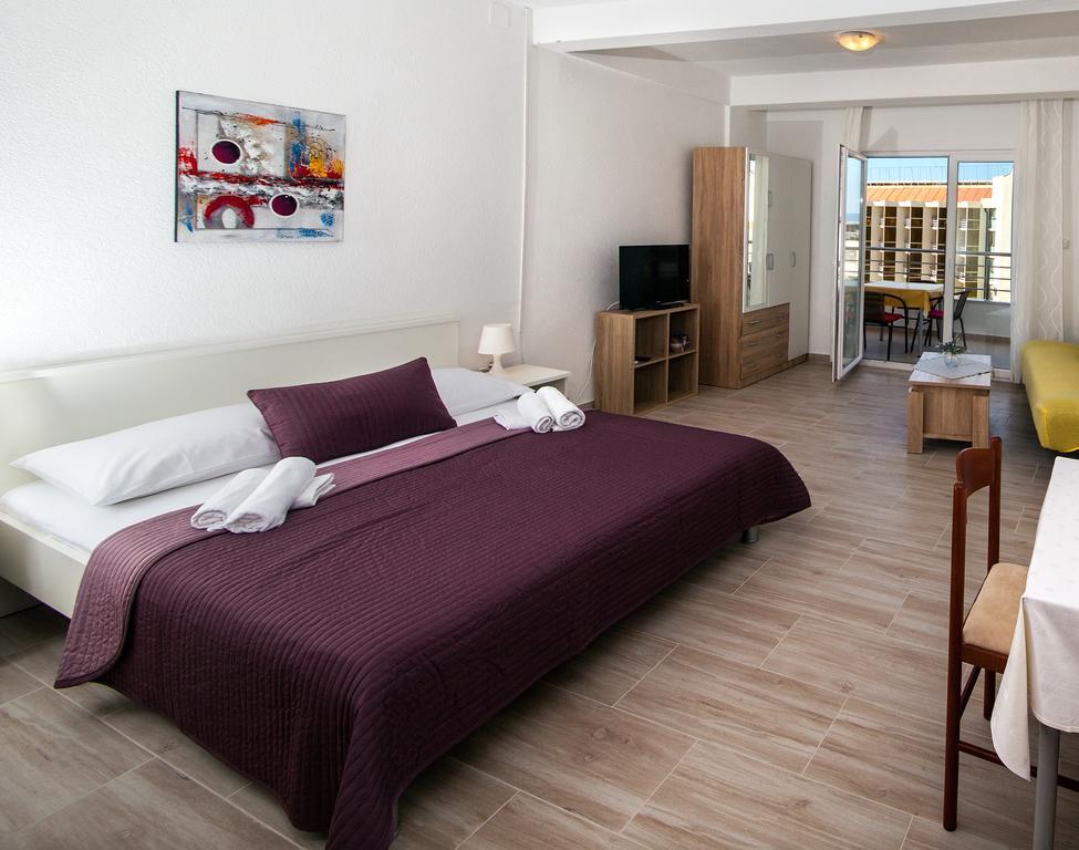 Apartments Kovacic Makarska Exteriör bild